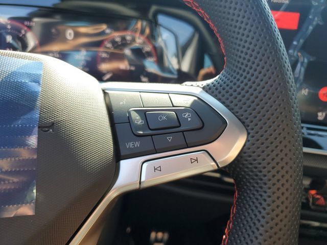 New 2026 Volkswagen GTI SE FWD image 22