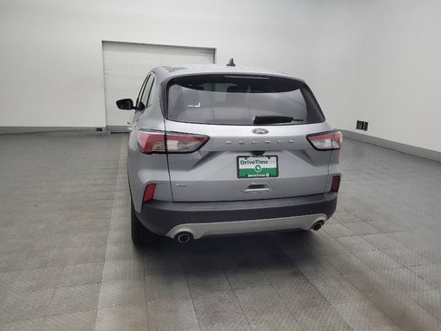 Used 2022 Ford Escape SE w/ Convenience Package FWD image 6