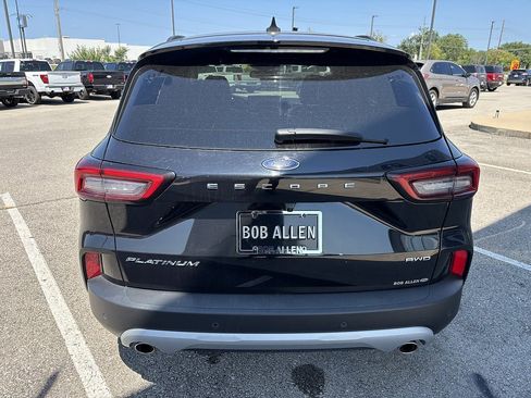 Used 2024 Ford Escape Platinum AWD/4WD image 4