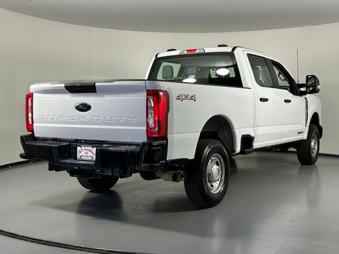 Used 2024 Ford F250 XL AWD/4WD image 7
