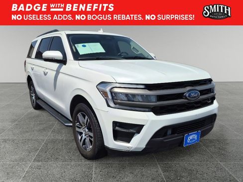 Used 2022 Ford Expedition XLT RWD image 1
