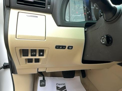 Used 2011 Lexus RX 350 AWD w/ Premium Pkg image 15