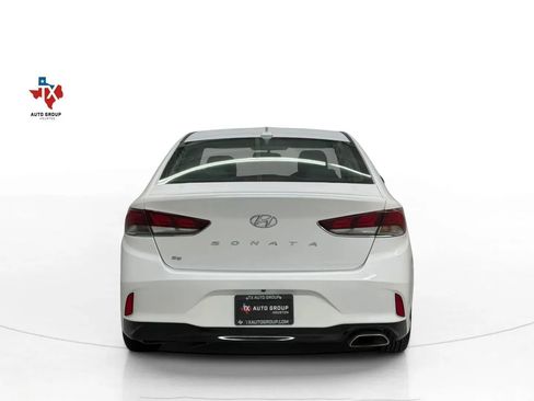 Used 2018 Hyundai Sonata SE FWD image 8