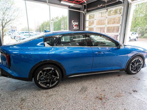 Used 2025 Kia K4 GT-Line w/ GT-Line Premium Package image 4