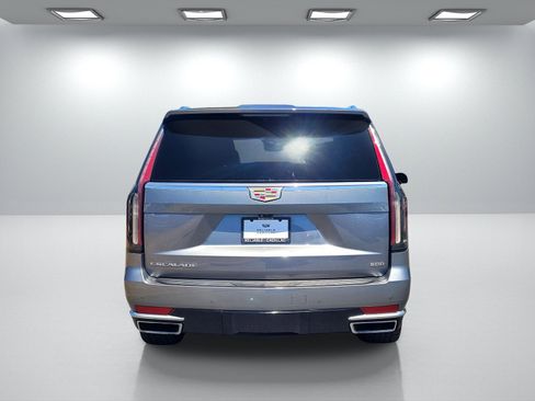 Certified 2022 Cadillac Escalade Premium Luxury w/ Performance Package AWD/4WD image 5