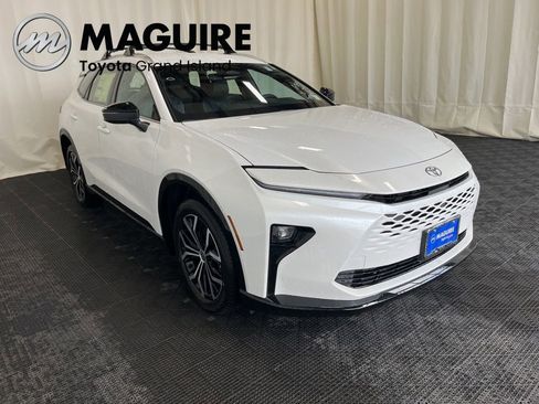 New 2026 Toyota Crown Signia AWD/4WD image 29