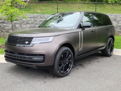 New 2026 Land Rover Range Rover Long Wheelbase SE