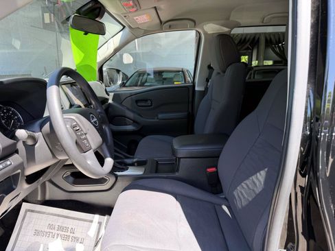 Used 2023 Nissan Frontier S w/ Technology Package AWD/4WD image 17