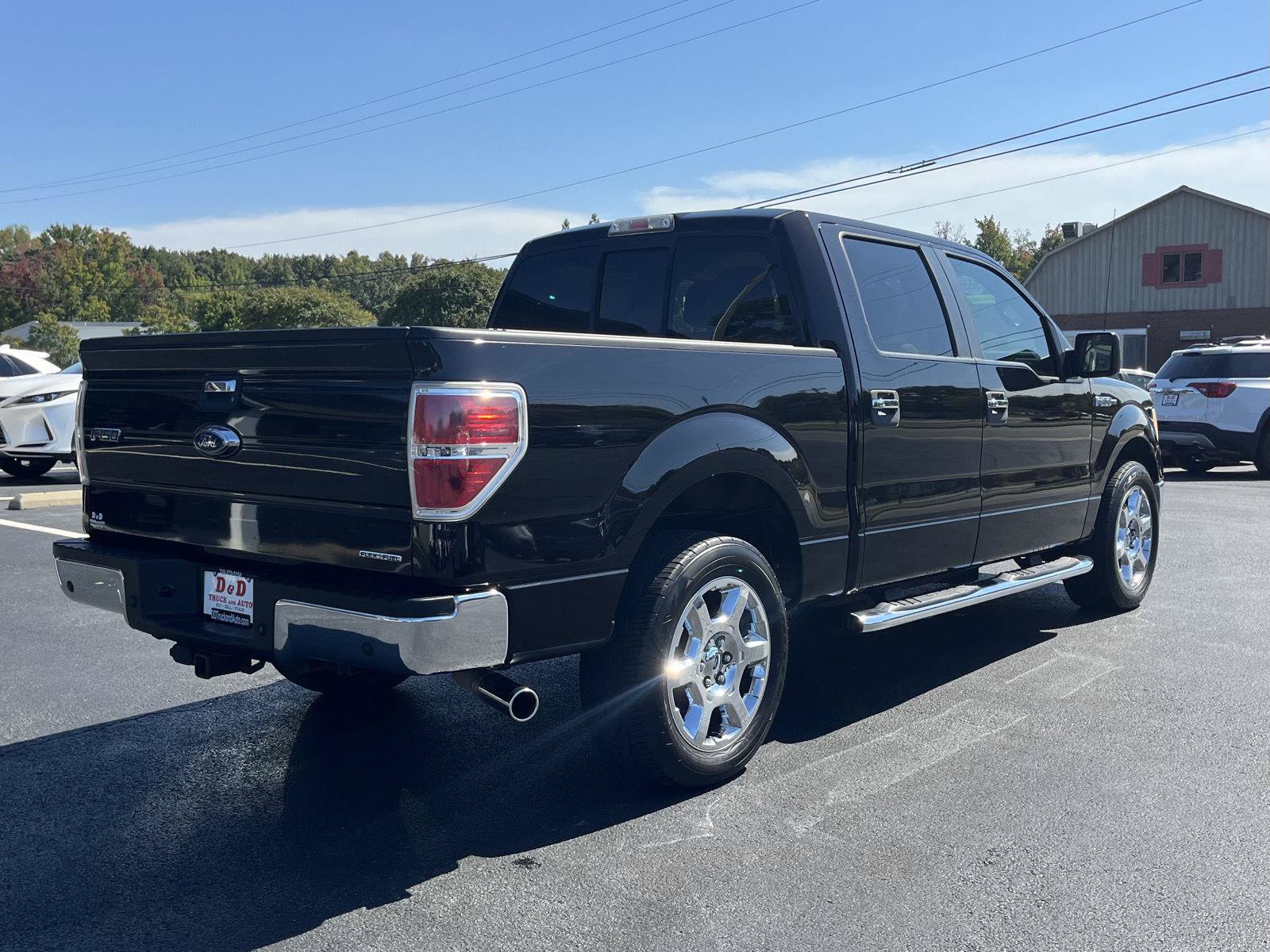Used 2013 Ford F150 XLT w/ Luxury Equipment Group RWD image 2