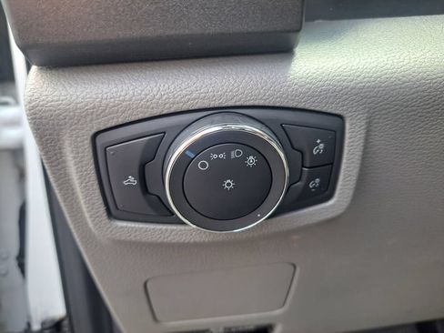 Used 2020 Ford F250 XL w/ Power Equipment Group RWD image 20