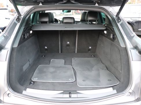 Used 2023 Maserati Grecale GT image 61