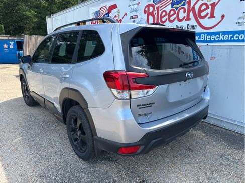 Used 2022 Subaru Forester Wilderness AWD/4WD image 8