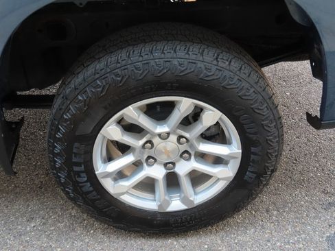 Used 2024 Chevrolet Silverado 1500 LT image 15