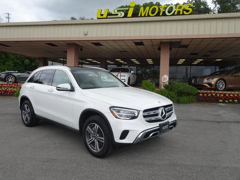 Used 2020 Mercedes-Benz GLC 300 4MATIC image 1