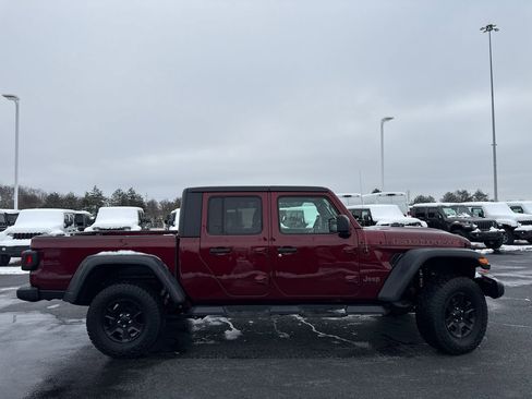 Used 2021 Jeep Gladiator Mojave w/ Cold Weather Group image 2