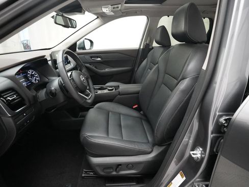 Certified 2023 Nissan Rogue SL w/ SL Premium Package AWD/4WD image 7