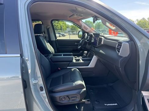 Used 2024 Toyota Tundra Limited image 16