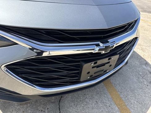 Used 2024 Chevrolet Malibu RS FWD image 5
