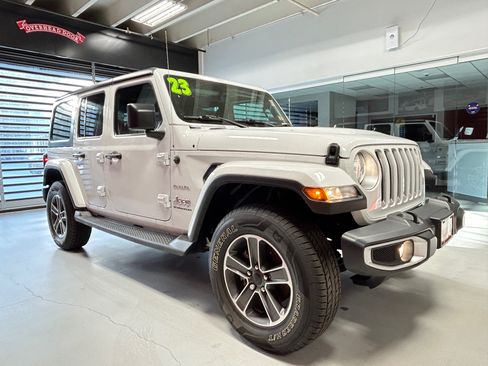 Certified 2023 Jeep Wrangler Unlimited Sahara w/ Cold Weather Group AWD/4WD image 40