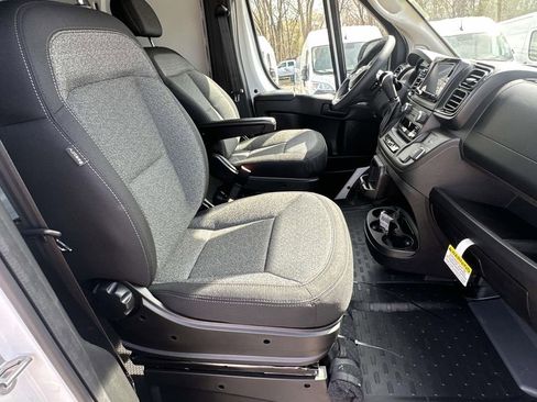 New 2026 RAM ProMaster 1500 w/ Convenience Group FWD image 12