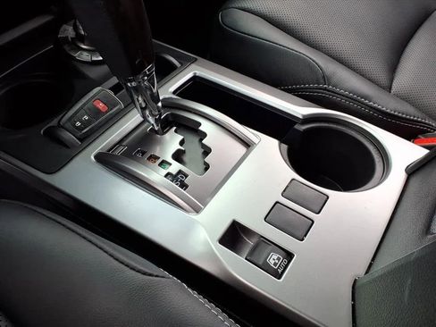 Used 2023 Toyota 4Runner Limited image 24