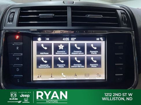 Used 2019 Lincoln Continental Reserve image 18