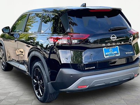 Used 2023 Nissan Rogue SV AWD/4WD image 5