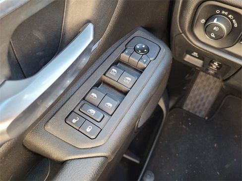 Certified 2025 RAM 1500 Big Horn image 23