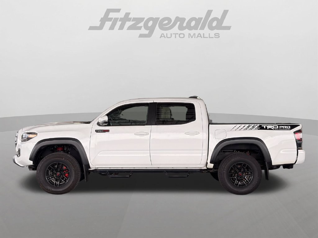 Used 2020 Toyota Tacoma TRD Pro AWD/4WD image 3