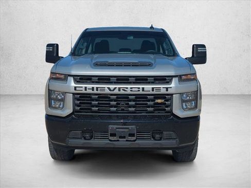 Used 2020 Chevrolet Silverado 2500 Custom w/ Custom Value Package image 2