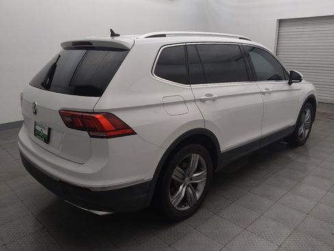 Used 2021 Volkswagen Tiguan SEL w/ 3-Row Tiguan MDO Package FWD image 9