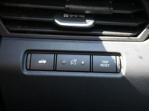 Certified 2022 Nissan Altima 2.5 SV FWD image 27