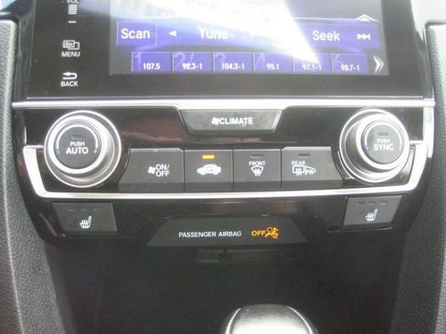 Used 2017 Honda Civic Touring image 22