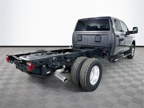 New 2026 RAM 3500 Tradesman w/ Chrome Appearance Group image 4