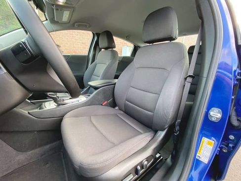 Used 2023 Chevrolet Malibu RS FWD image 18
