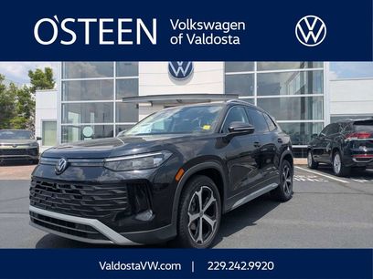New 2026 Volkswagen Tiguan SE