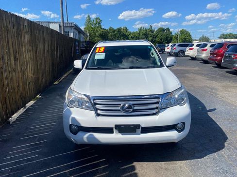 Used 2013 Lexus GX 460 AWD/4WD image 2