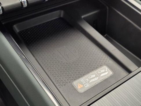 New 2026 GMC Acadia AT4 w/ Luxury Package image 18