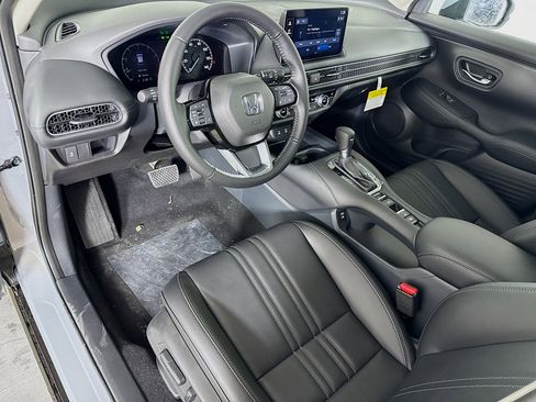 New 2026 Honda HR-V EX-L image 8