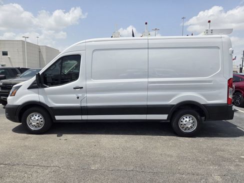 Used 2023 Ford Transit 350 Medium Roof RWD image 5
