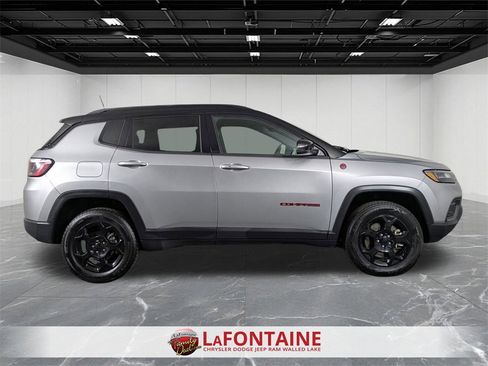 Certified 2023 Jeep Compass Trailhawk image 6