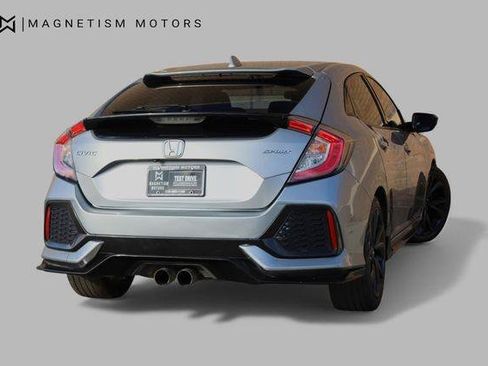 Used 2017 Honda Civic Sport image 16