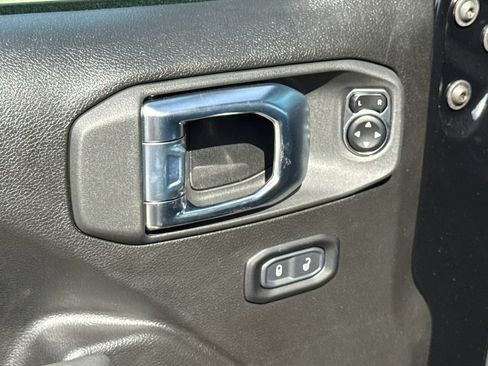 New 2026 Jeep Gladiator Sport AWD/4WD image 27