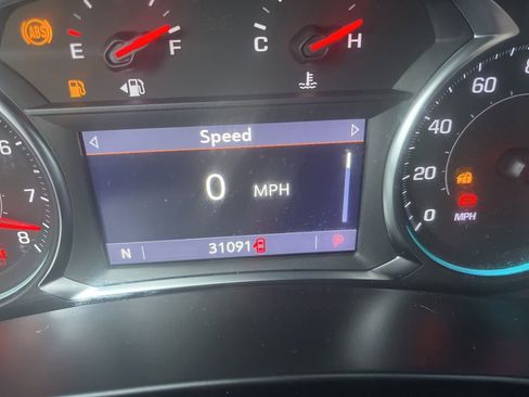 Used 2023 Chevrolet Equinox LT FWD image 5