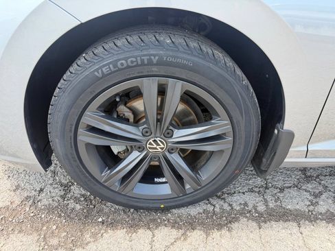 Used 2022 Volkswagen Jetta SE FWD image 7