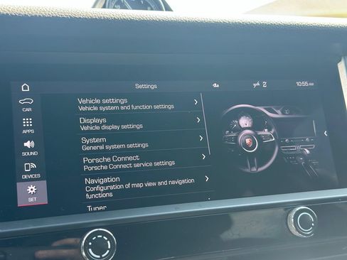 Used 2022 Porsche Macan AWD/4WD image 41