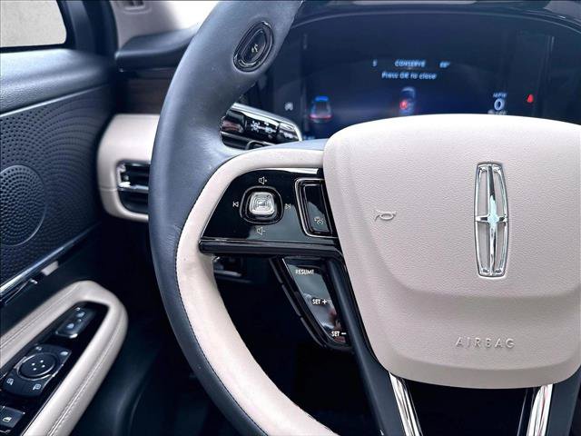 Used 2025 Lincoln Corsair Reserve FWD image 19
