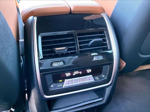 Used 2024 BMW X5 sDrive40i w/ Premium Package RWD image 38