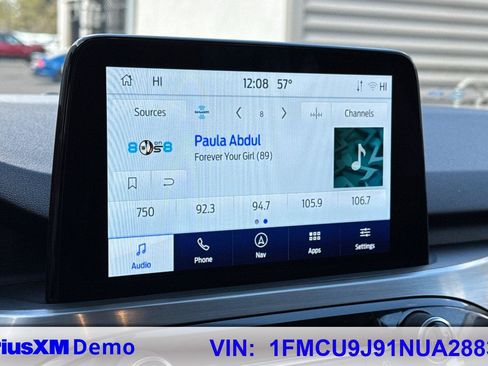 Certified 2022 Ford Escape Titanium w/ Class II Trailer Tow Package image 29