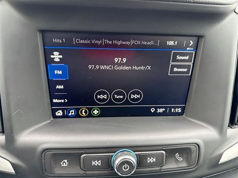 Used 2023 GMC Terrain SLE image 16